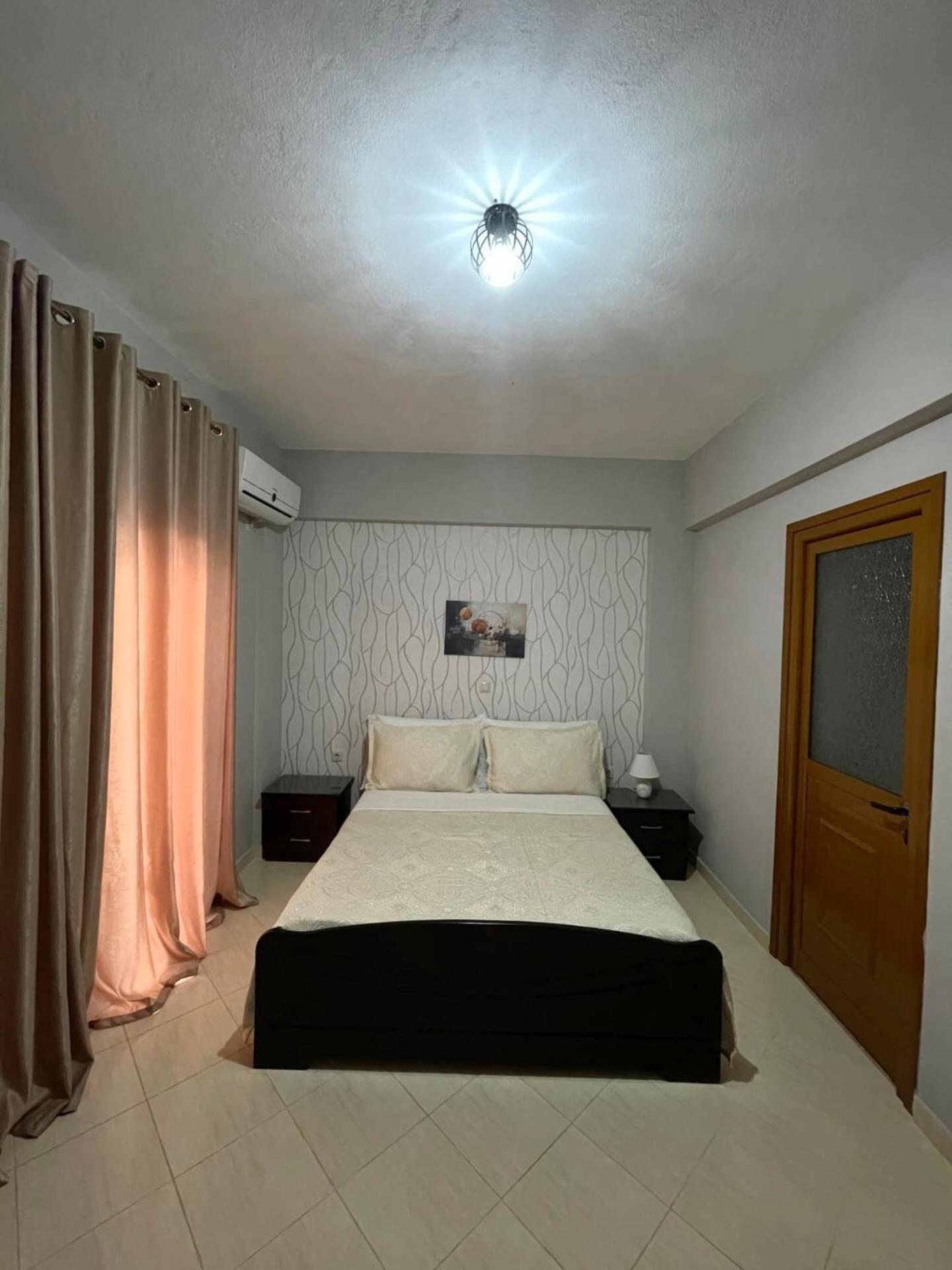 Imperial Apartments Ksamil Buitenkant foto