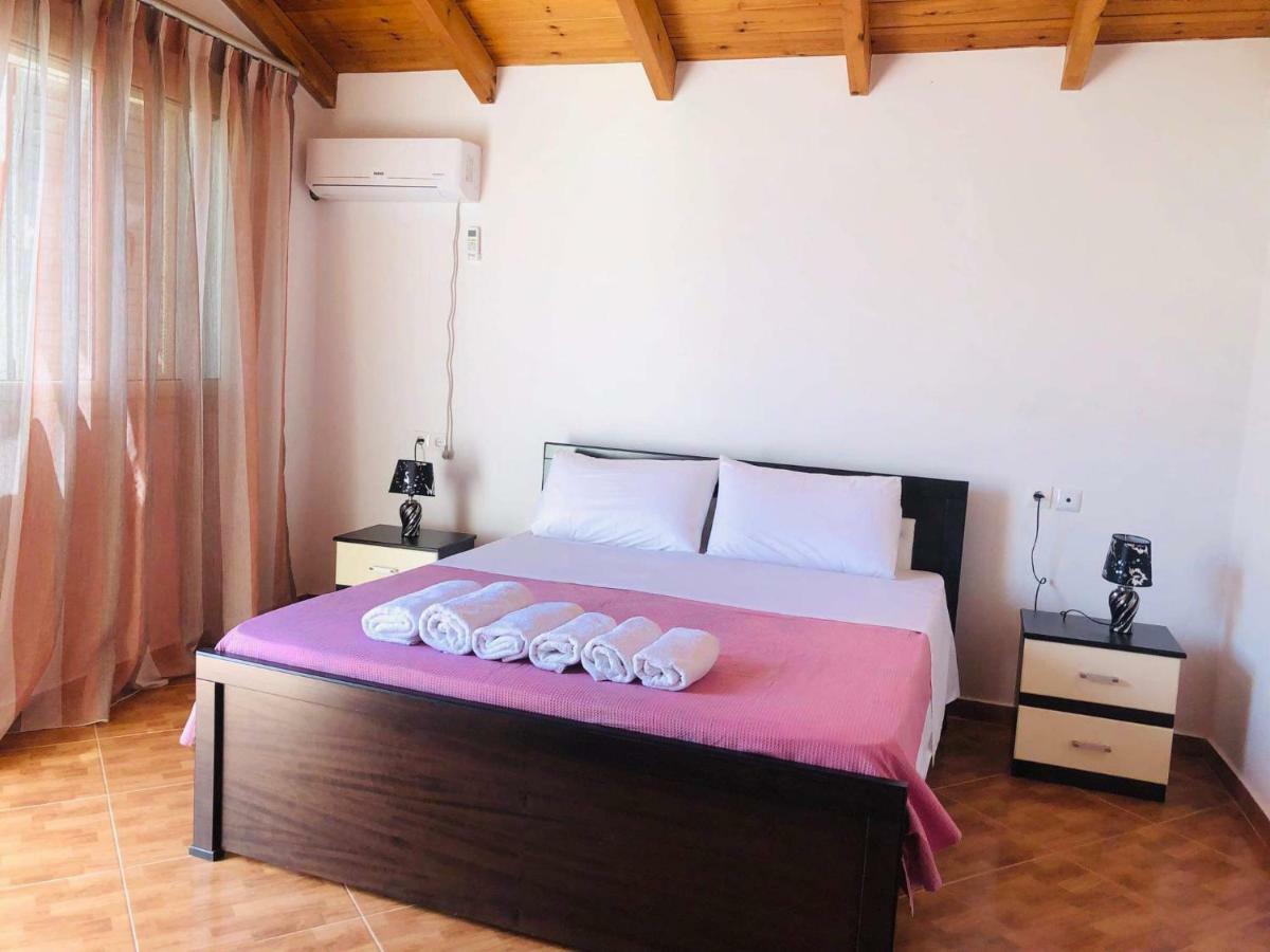 Imperial Apartments Ksamil Buitenkant foto